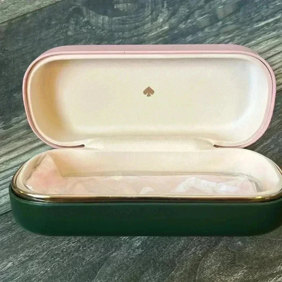 Kate Spade Glasses Holder - Picture 4 of 7